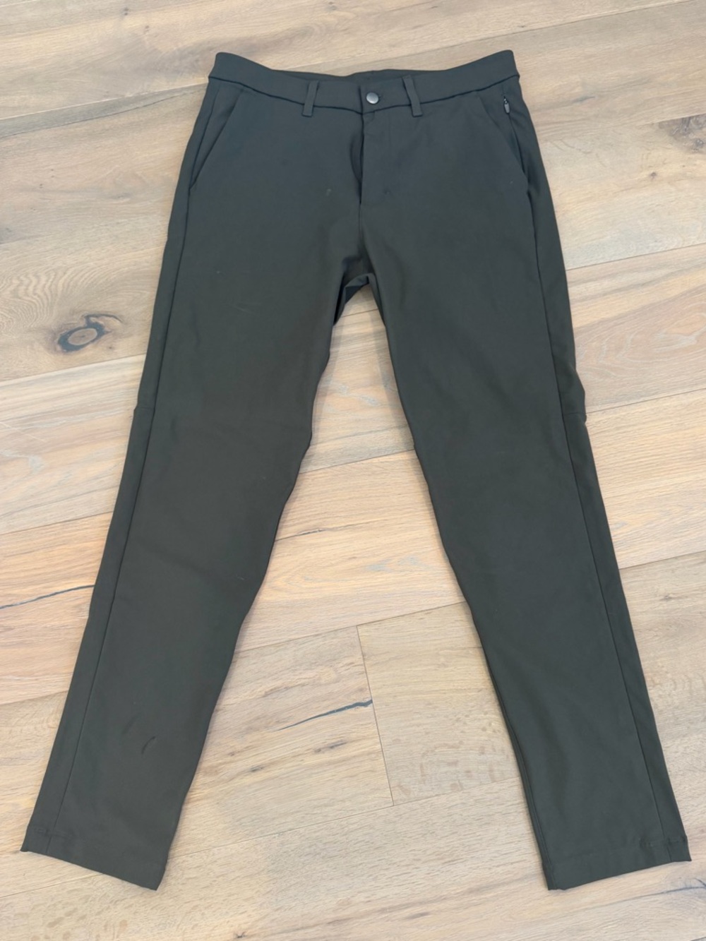 lululemon Men's Pants in Olive